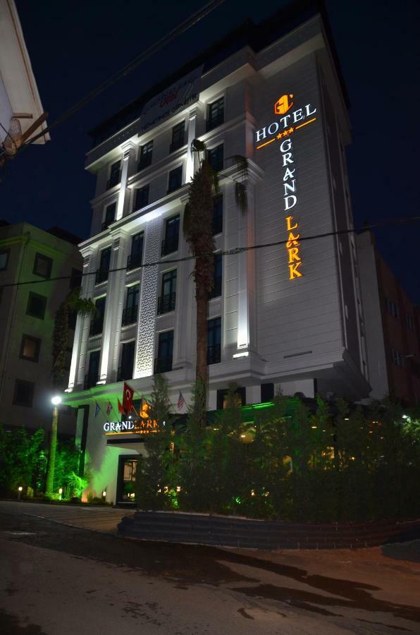 Grand Lark Hotel Adalar Exterior foto